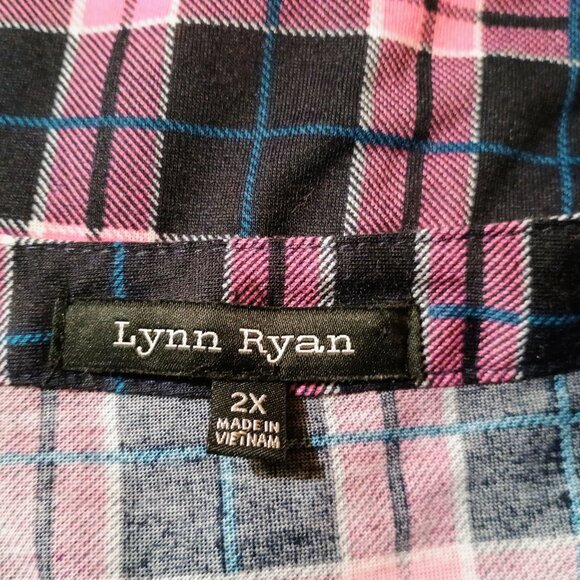EUC: Lynn Ryan Plus Size 2X Pink & Black Plaid Tunic Top - Picture 3 of 5